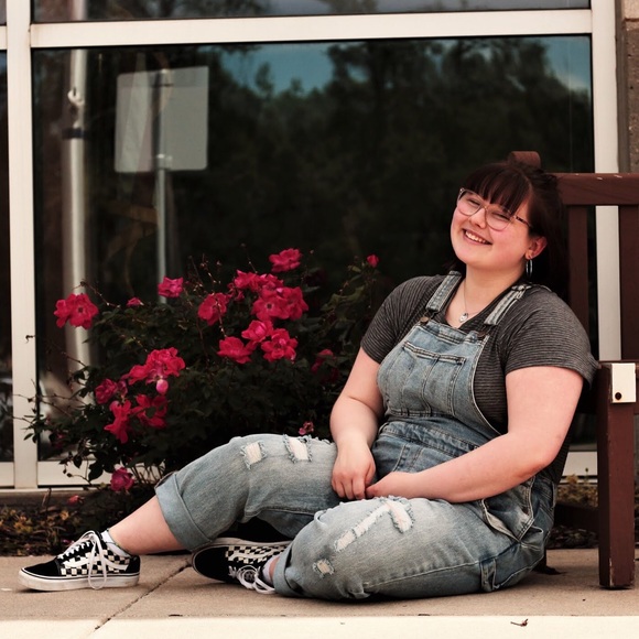 Meet your Posher, Hope - Picture 1 of 1